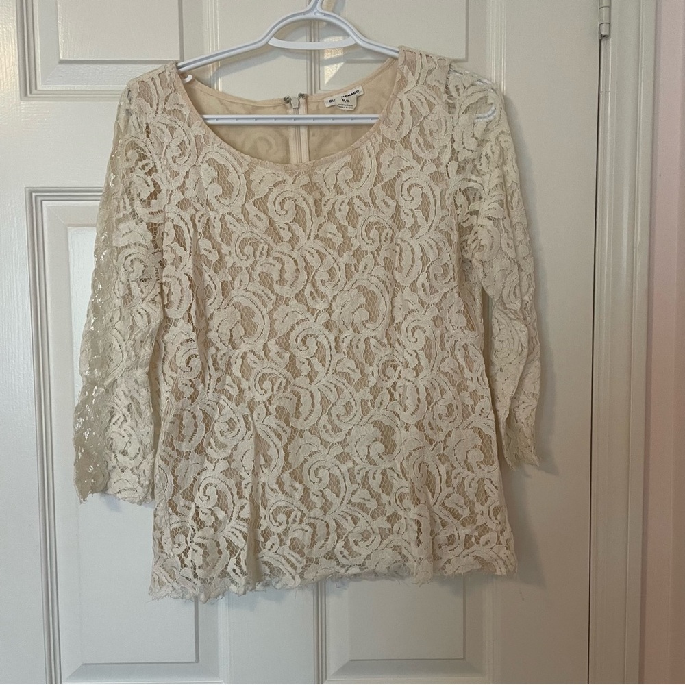 CLUB MONACO - lace top, lined with back zip